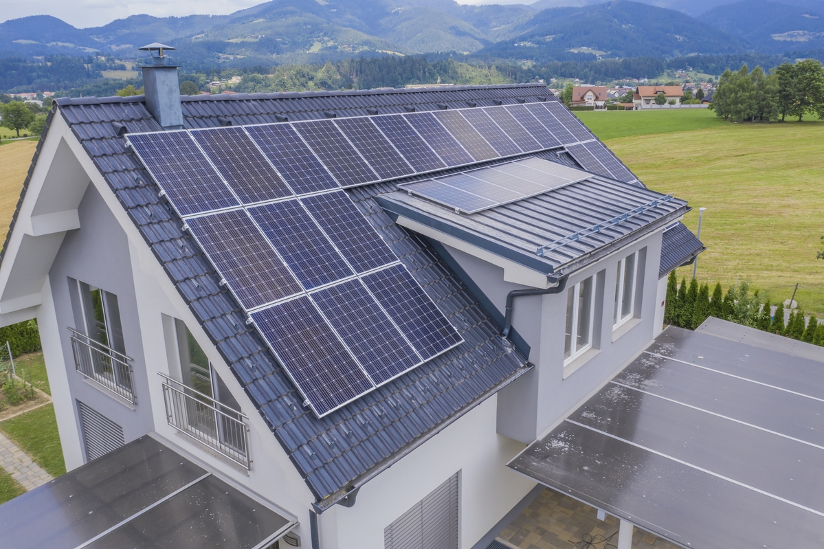 Quantos painéis solares são recomendados para uma residência?